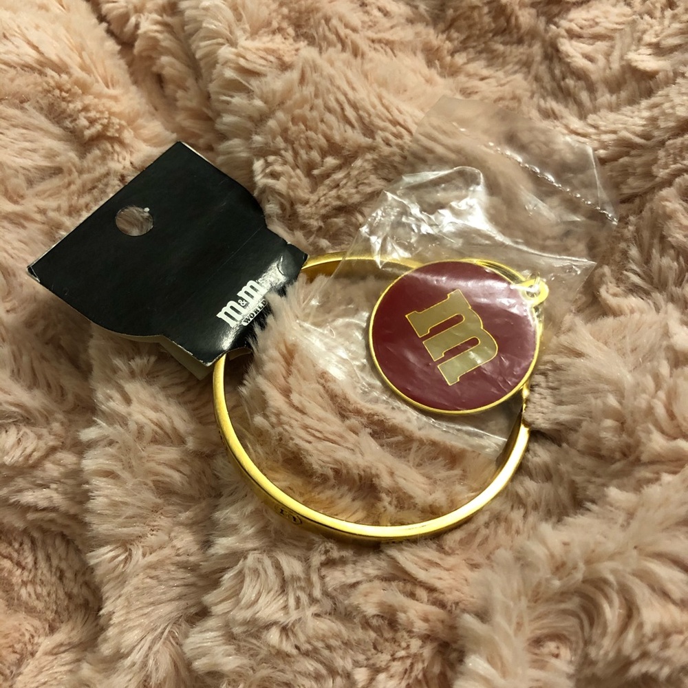 NWT M&M bundle of items: bracelet and keychain